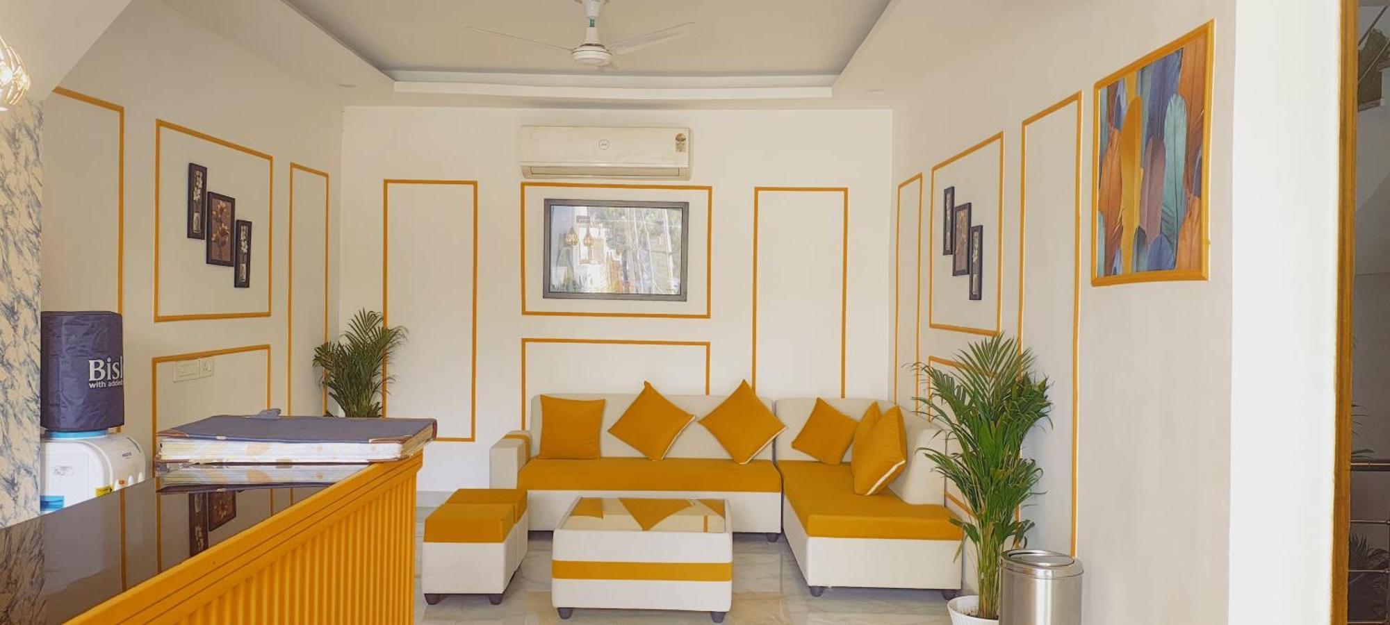 Hotel Mavens House Artemis Hospital Road Gurgaon Exterior photo