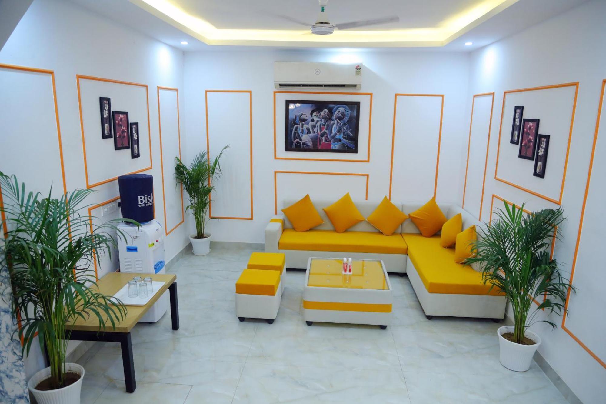 Hotel Mavens House Artemis Hospital Road Gurgaon Exterior photo