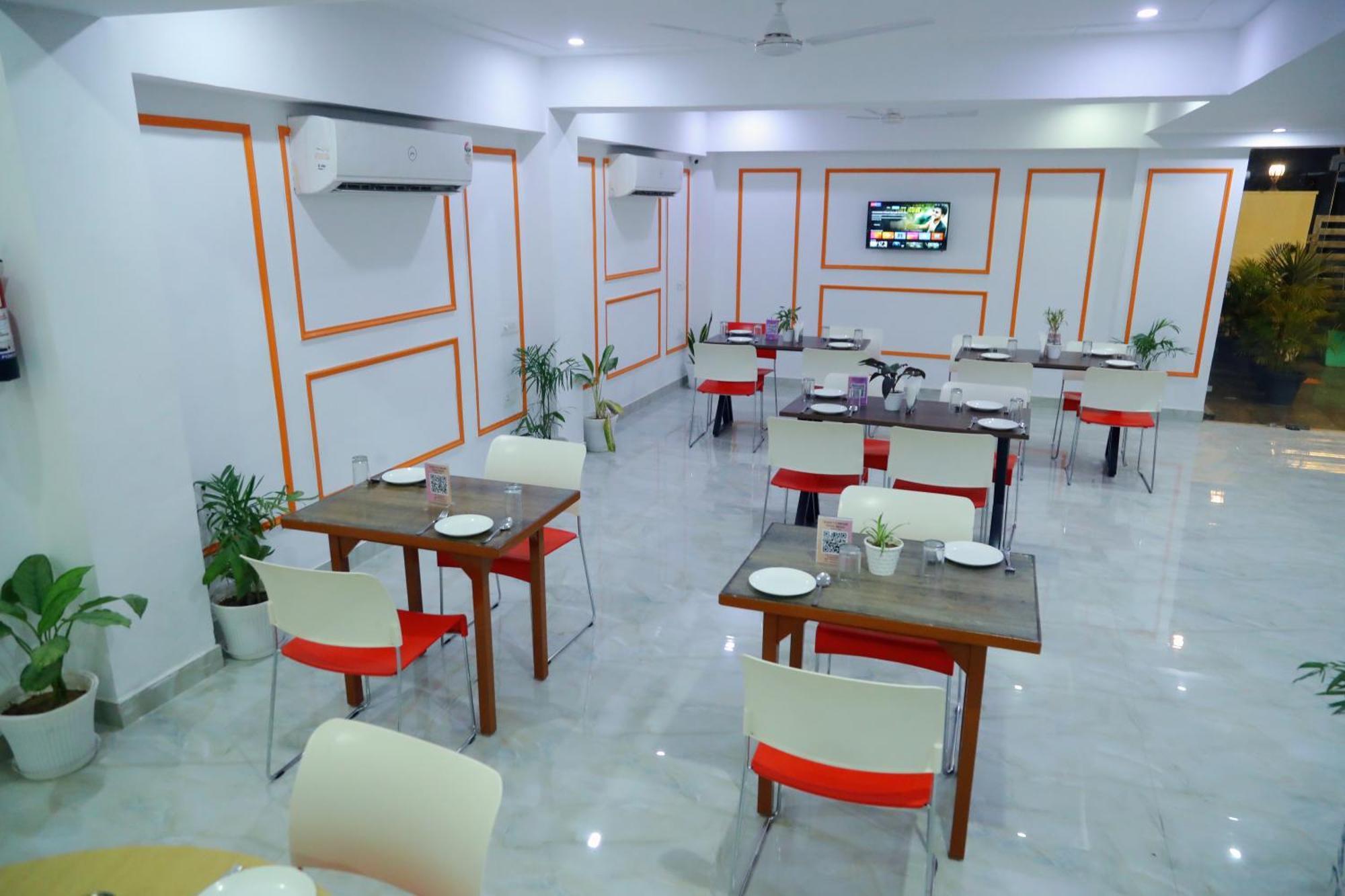 Hotel Mavens House Artemis Hospital Road Gurgaon Exterior photo