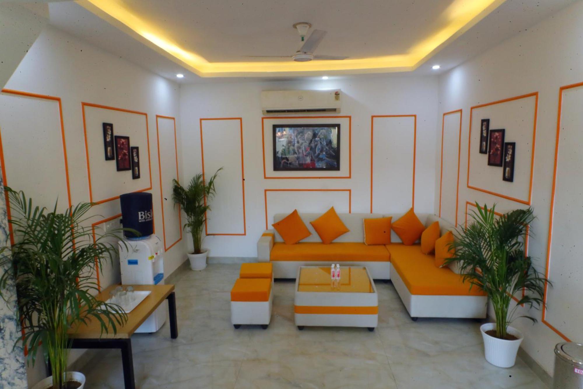 Hotel Mavens House Artemis Hospital Road Gurgaon Exterior photo
