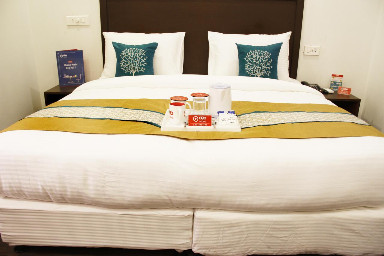 Hotel Mavens House Artemis Hospital Road Gurgaon Exterior photo